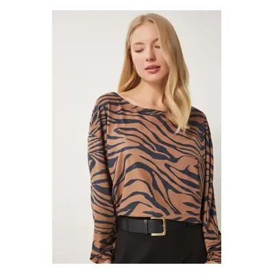 Happiness İstanbul Women's Black Beige Zebra Patterned Suede Blouse