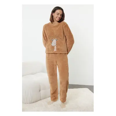 Trendyol Light Brown Animal Embroidered Wellsoft Winter Knitted Pajama Set