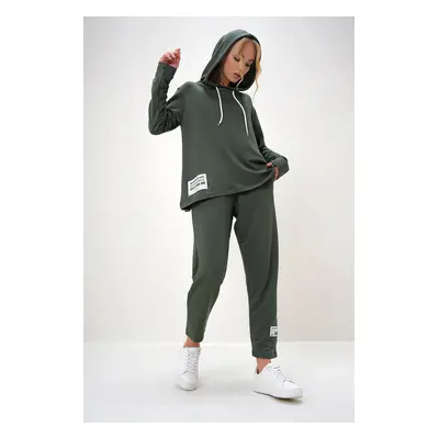 Trend Alaçatı Stili Women's Green Emblem Detailed Hooded Double Yarn Tracksuit