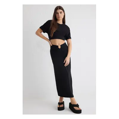 Trendyol Black Waist Buckle Detailed Flowy Fabric Midi Skirt