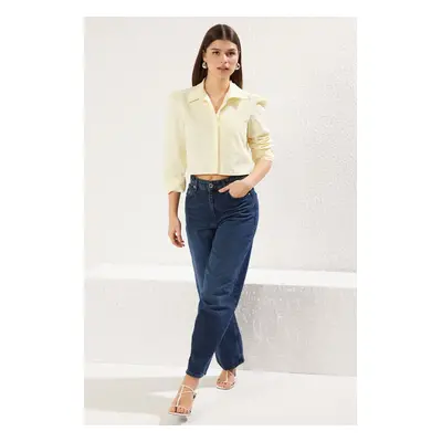 Trendyol Yellow Crop Regular Regular Pattern Woven Shirt