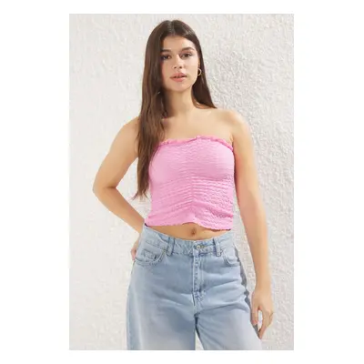 Trendyol Pink Textured Fitted/Body Fitted Crop with Gather/Drape Detail Stretchy Knitted Blouse