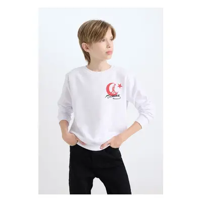 DEFACTO Boy White Crew Neck Atatürk Printed Embroidered Sweatshirt