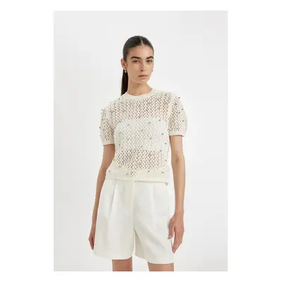 DEFACTO Regular Fit Crew Neck Crochet Short Sleeve Knitted T-Shirt