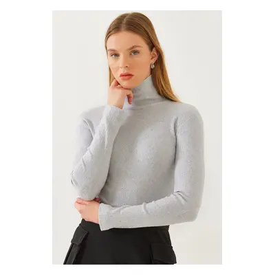 Bianco Lucci Women's Turtleneck Report Basic Blouse