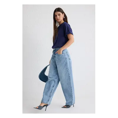 Trendyol Blue More Sustainable Normal Waist Skater Jeans