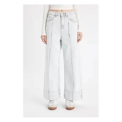 DEFACTO Short Wide Leg High Waist Ankle Length Jean Washed Trousers