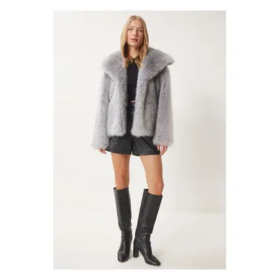 Happiness İstanbul Women's Gray Wide Collar Faux Fur Jacket