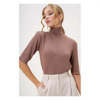 Trend Alaçatı Stili Women's Caramel Turtleneck Half Sleeve Knit Blouse