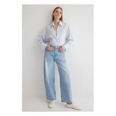 Trendyol Light Blue Normal Waist Barrel Baggy Jeans