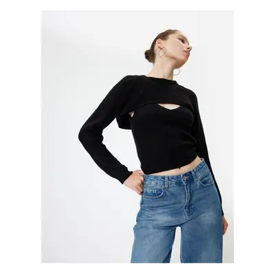 Koton Knitwear Sweater with Window Detail Crew Neck Long Sleeve