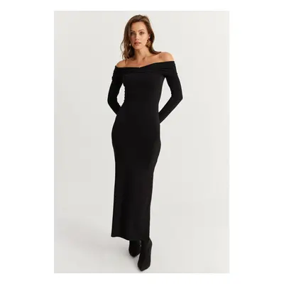 Cool & Sexy Women's Black Madonna Collar Maxi Dress