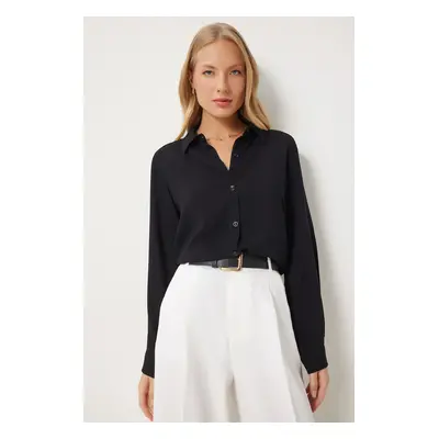 Happiness İstanbul Women's Black Relaxed Fit Viscose Shirt