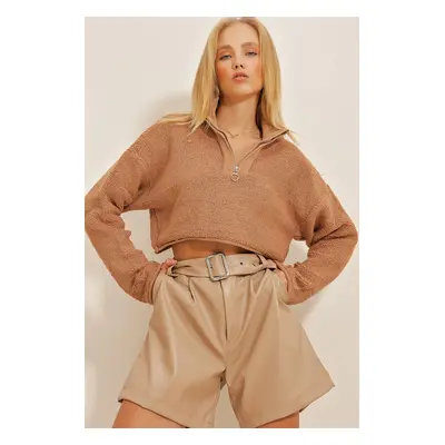 Trend Alaçatı Stili Women's Camel Zipper Crop Knitwear Sweater