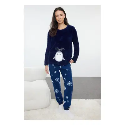 Trendyol Navy Blue Animal and Winter Patterned Wellsoft Winter Knitted Pajama Set