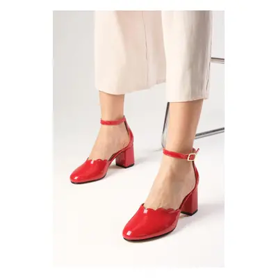 Mio Gusto Francy Red Color Patent Leather Women's Round Toe Heeled Shoes.