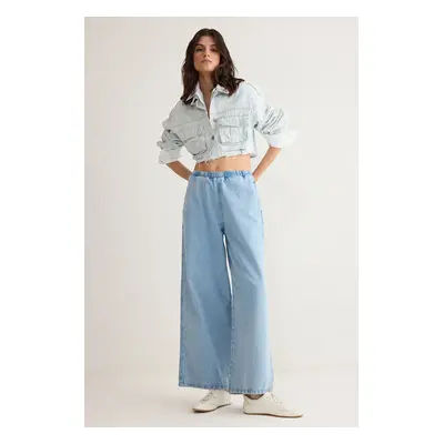 Trendyol Blue Elastic Waist High Waist Extra Wide Leg Jeans