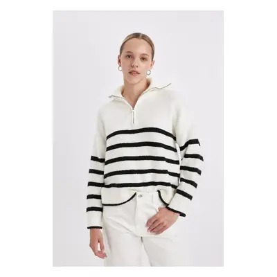 DEFACTO Oversize Wide Pattern Striped Half Zipper Stand Collar Knitwear Sweater