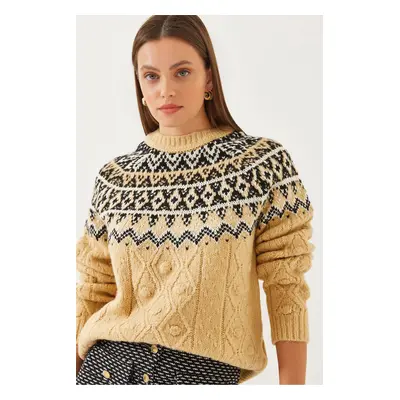 Bianco Lucci Women's Crew Neck Patterned Jacquard Knitwear Sweater