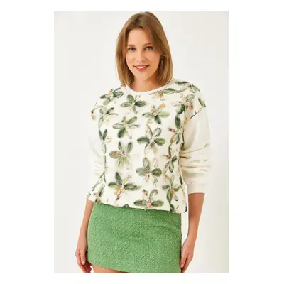 Bianco Lucci Women's Tulle Flower Detailed Three Thread Raised Sweatshirt