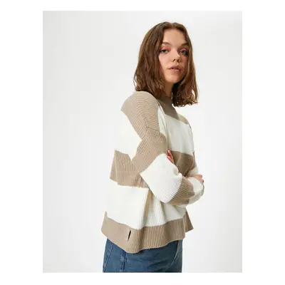 Koton Knitwear Stand Collar Long Sleeve Sweater