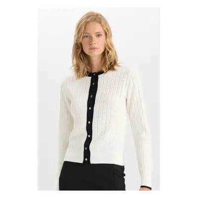 DEFACTO Fitted Crew Neck Buttoned Basic Plain Knitted Cardigan