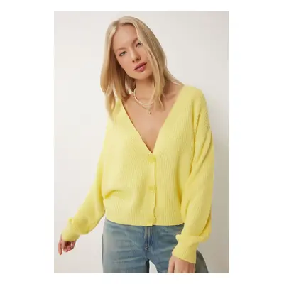 Happiness İstanbul Women's Yellow V-Neck Buttoned Knitwear Cardigan