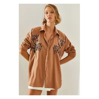 Bianco Lucci Women's Stone Leaf Embroidered Oversize Shirt