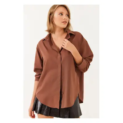 Bianco Lucci Women's Loose Cut Basic Shirt