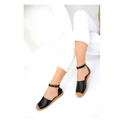 Soho Black Women&#39;s Sandals