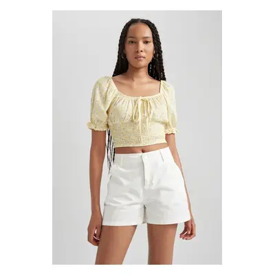 DEFACTO Fitted Crop Patterned Short Sleeve Blouse