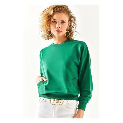 Olalook Women's Emerald Green Pocket Detail Soft Textured Sweatshirt