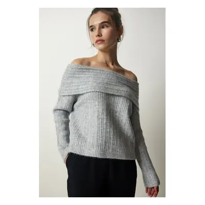 Happiness İstanbul Women's Gray Madonna Collar Knitwear Sweater