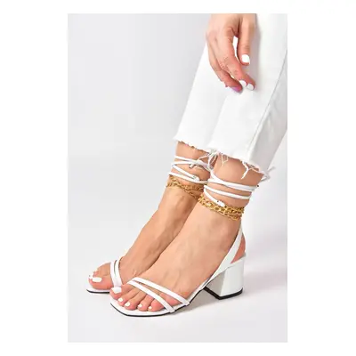 Fox Shoes White Short Heeled Gold Chain Detailed Ankle Strap Women's Shoes