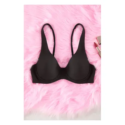 Trendyol Black Polyamide Non-wired Coated T-Shirt Bra Knitted Bra