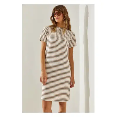 Bianco Lucci Women's Striped Seersucker Dress