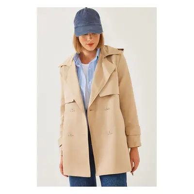 Bianco Lucci Women's Front Aller Detail Intermediate Length Trench Coat