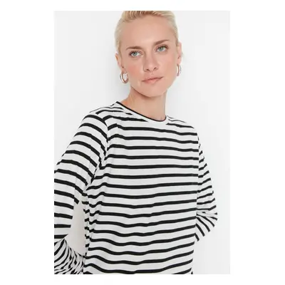 Trendyol White Striped Basic Knitted T-shirt