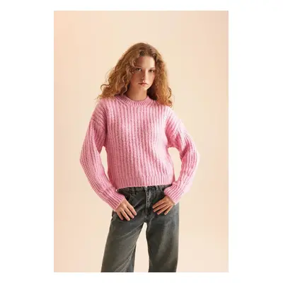 DEFACTO Coool Oversize Wide Pattern Crew Neck Knitted Sweater