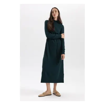 DEFACTO Regular Fit Half Turtleneck Basic Plain Slit Long Sleeve Maxi Knit Dress