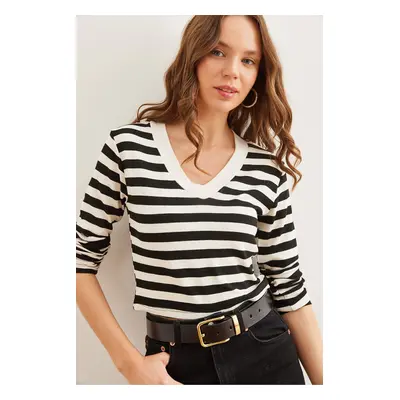 Olalook Women's Thick Striped Black V Neck Soft Touch Flexible Blouse