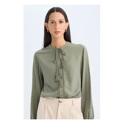 DEFACTO Regular Fit Stand Collar Laced Viscose Long Sleeve Blouse