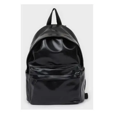 DEFACTO Men's Faux Leather Backpack