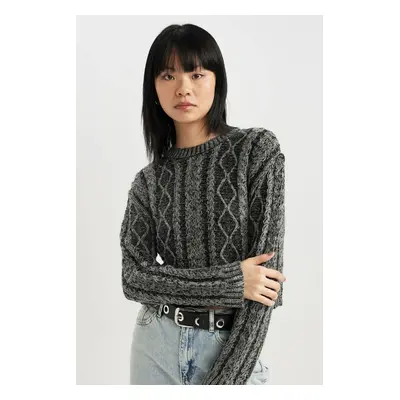 DEFACTO Regular Fit Crew Neck Knitwear Sweater