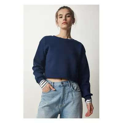 Happiness İstanbul Women's Navy Blue Crew Neck Raised Crop Knitted Sweatshirt