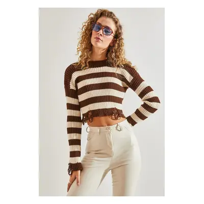 Bianco Lucci Women's Ripped Patterned Crop Striped Sweater