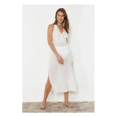 Trendyol Ecru Midi Woven Backless Beach Dress