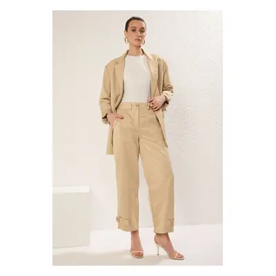 Trendyol Beige Wide Leg Soft Gabardine Woven Trousers