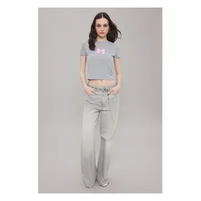 Trendyol Grey Melange Fitted/Body-Sit Bow Printed Viscose/Soft Touch Knitted T-Shirt