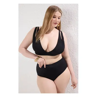 Trendyol Curve Black Deep V Neck Cut Out Detail Plus Size Bikini Top